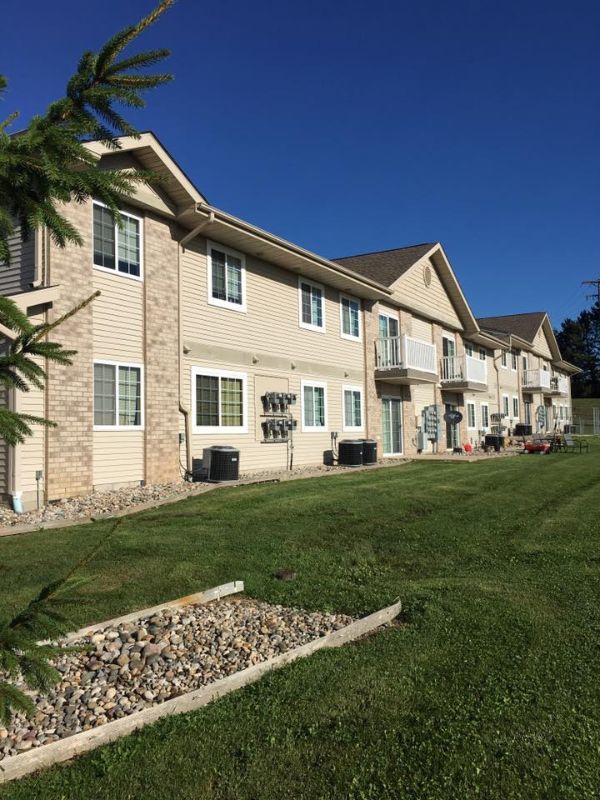 Apartment Building Washing in Bay MI